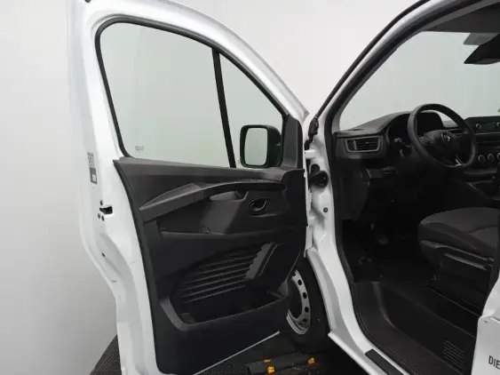RENAULT TRAFIC FG III - voiture d'occasion - Photo 19