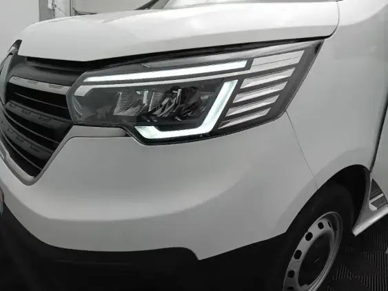 RENAULT TRAFIC FG III - voiture d'occasion - Photo 22