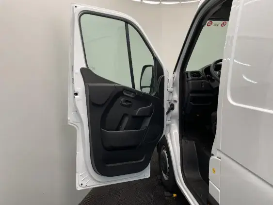 RENAULT MASTER FG III - voiture d'occasion - Photo 18