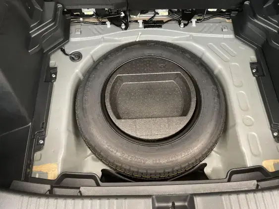 TOYOTA YARIS CROSS I - voiture d'occasion - Photo 17