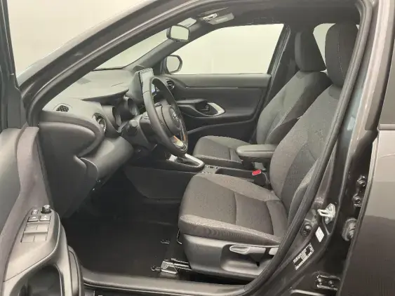 TOYOTA YARIS CROSS I - voiture d'occasion - Photo 18