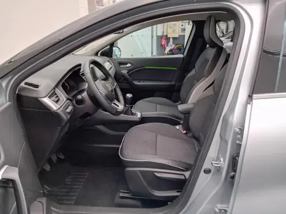 RENAULT CAPTUR II - voiture d'occasion - Photo 18