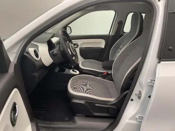 RENAULT TWINGO ELECTRIQUE III - voiture d'occasion - Photo 17