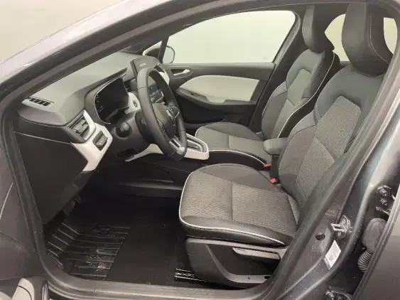 RENAULT CLIO V - voiture d'occasion - Photo 18