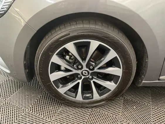 RENAULT CLIO V - voiture d'occasion - Photo 23