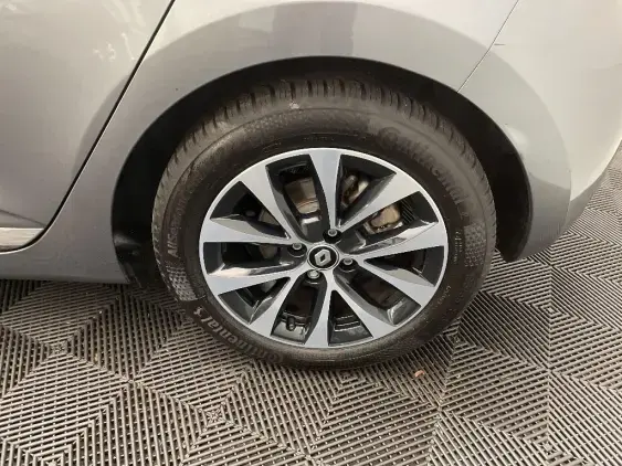 RENAULT CLIO V - voiture d'occasion - Photo 24