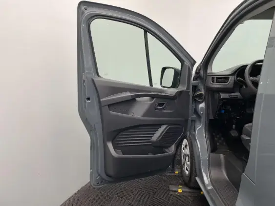 RENAULT TRAFIC III - voiture d'occasion - Photo 19
