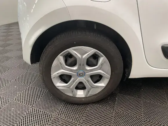 RENAULT TWINGO ELECTRIQUE III - voiture d'occasion - Photo 23