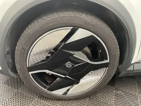 RENAULT SCENIC V ELECTRIQUE - voiture d'occasion - Photo 23