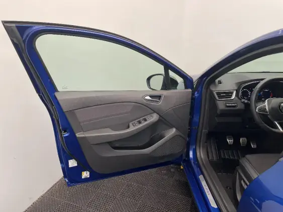 RENAULT CLIO V - voiture d'occasion - Photo 19