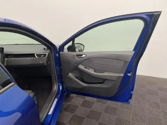 RENAULT CLIO V - voiture d'occasion - Photo 20