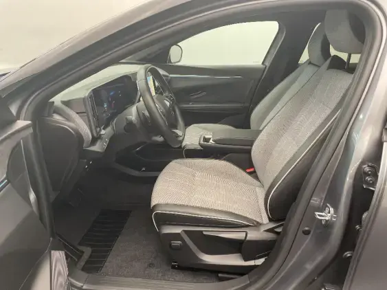 RENAULT MEGANE V - voiture d'occasion - Photo 18