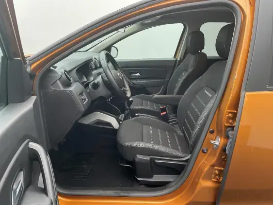 DACIA DUSTER II - voiture d'occasion - Photo 18