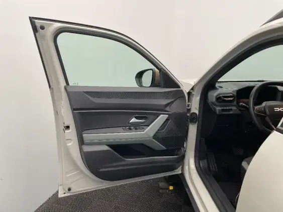 DACIA DUSTER III - voiture d'occasion - Photo 19