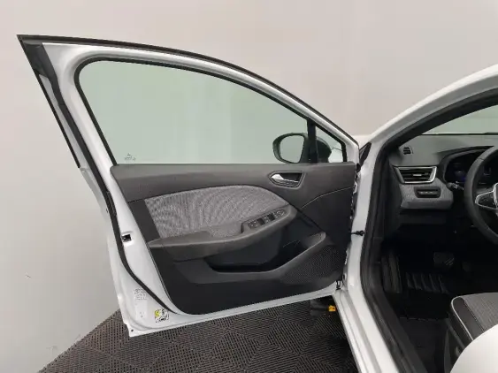 RENAULT CLIO V - voiture d'occasion - Photo 19