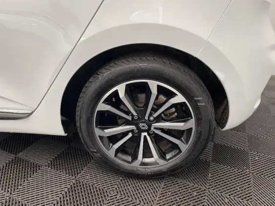 RENAULT CLIO V - voiture d'occasion - Photo 24