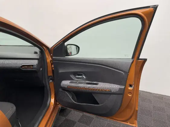 DACIA SANDERO III - voiture d'occasion - Photo 20