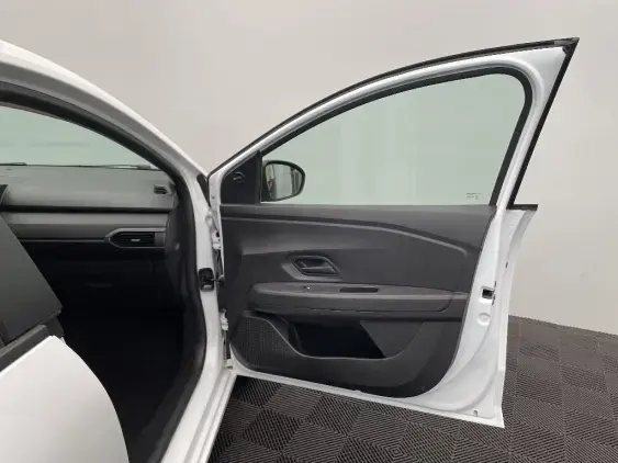 DACIA SANDERO III - voiture d'occasion - Photo 20