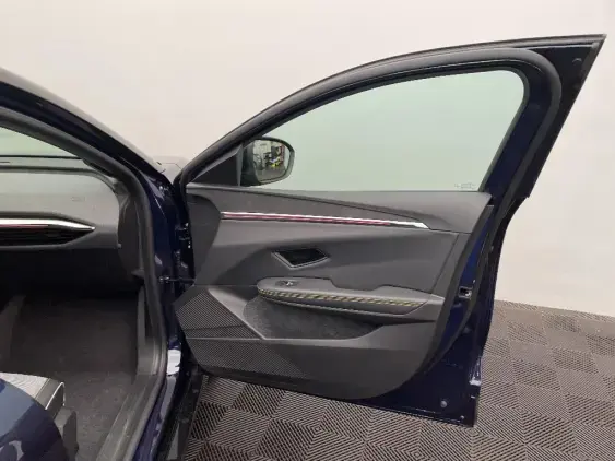 RENAULT MEGANE V - voiture d'occasion - Photo 20