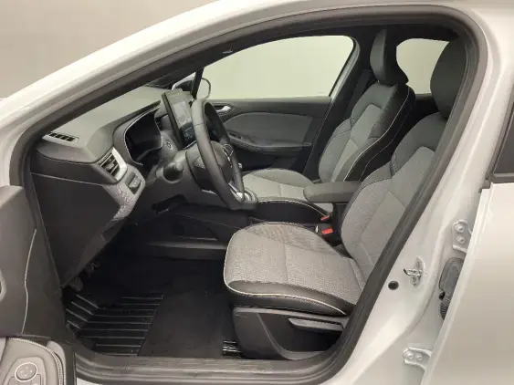 RENAULT CLIO V - voiture d'occasion - Photo 18