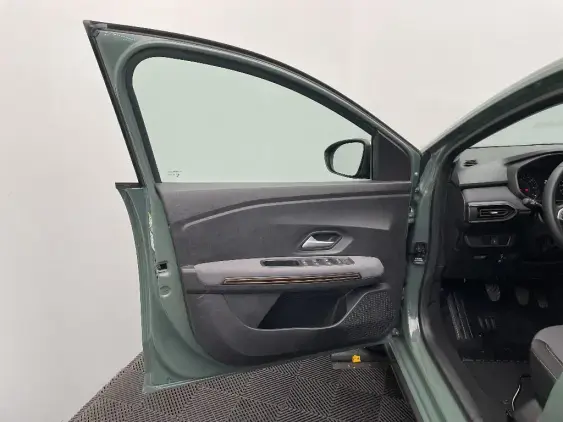 DACIA SANDERO III - voiture d'occasion - Photo 19