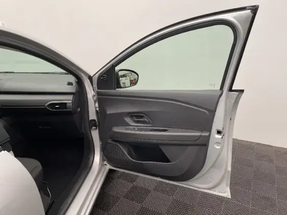 DACIA SANDERO III - voiture d'occasion - Photo 19