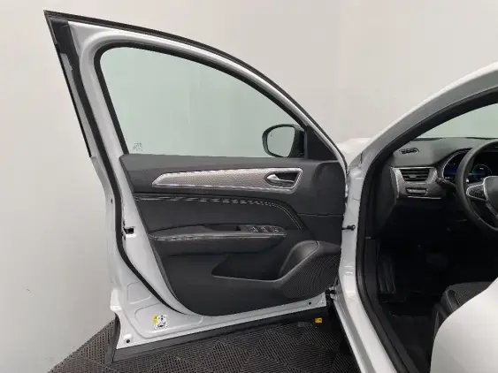 RENAULT ARKANA - voiture d'occasion - Photo 19