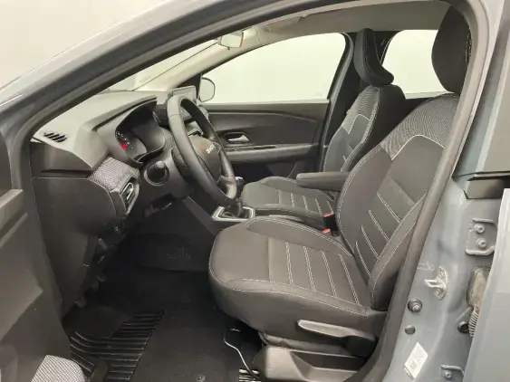 DACIA SANDERO III - voiture d'occasion - Photo 18