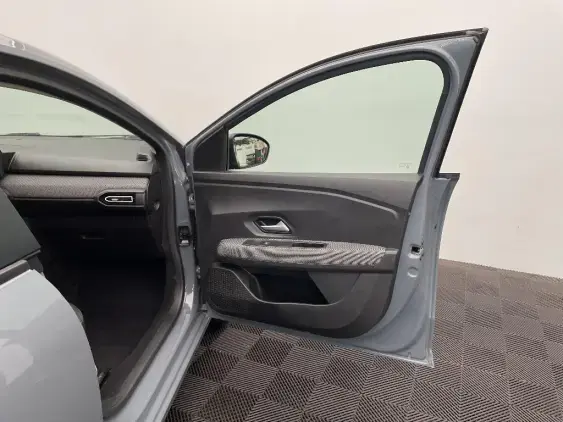 DACIA SANDERO III - voiture d'occasion - Photo 20