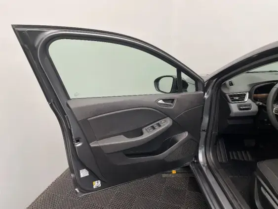 RENAULT CLIO V - voiture d'occasion - Photo 19