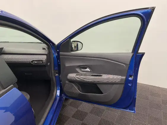 DACIA SANDERO III - voiture d'occasion - Photo 20
