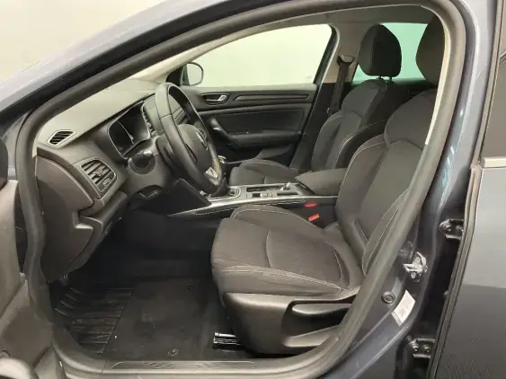 RENAULT MEGANE IV - voiture d'occasion - Photo 18