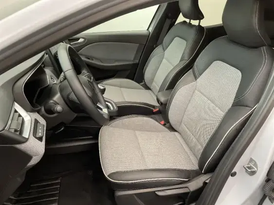 RENAULT CLIO V - voiture d'occasion - Photo 18