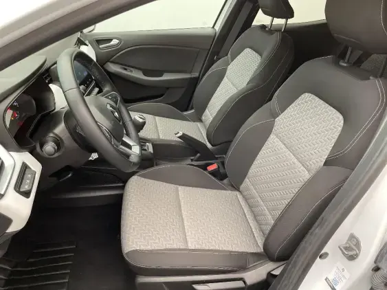 RENAULT CLIO V - voiture d'occasion - Photo 18