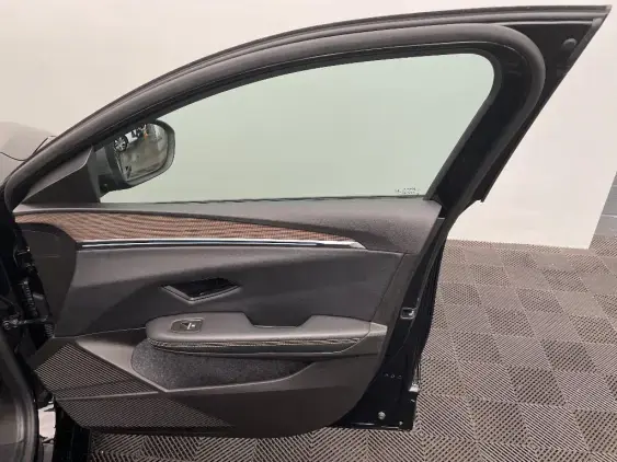 RENAULT MEGANE V - voiture d'occasion - Photo 19