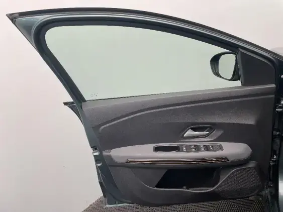 DACIA SANDERO III - voiture d'occasion - Photo 19