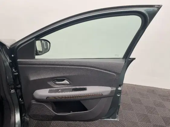 DACIA SANDERO III - voiture d'occasion - Photo 20