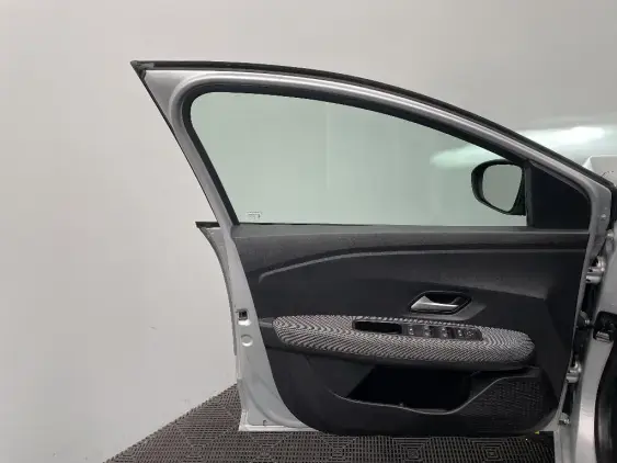 DACIA SANDERO III - voiture d'occasion - Photo 19