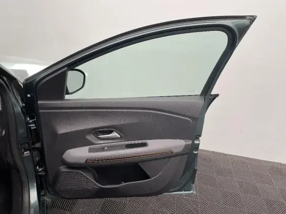 DACIA SANDERO III - voiture d'occasion - Photo 20