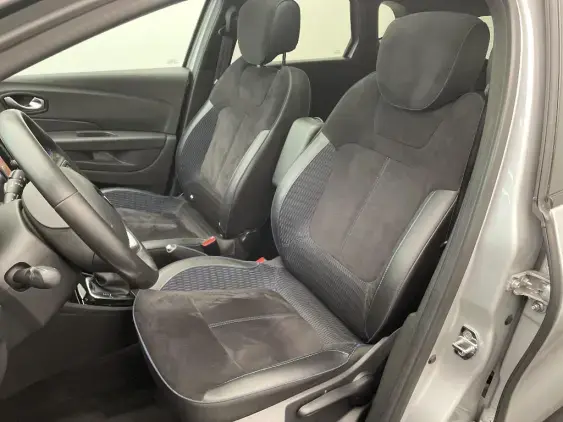 RENAULT CAPTUR - voiture d'occasion - Photo 18