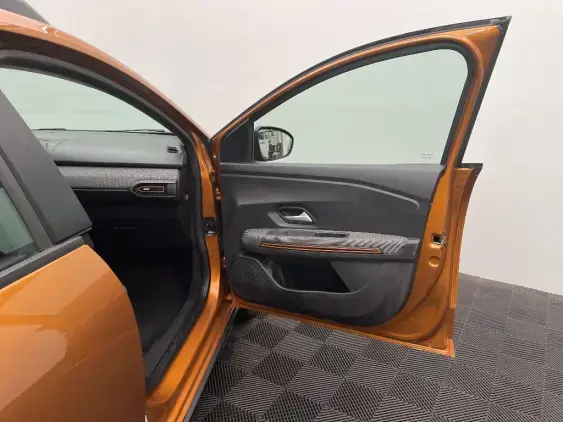 DACIA SANDERO III - voiture d'occasion - Photo 20