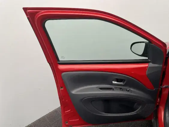 TOYOTA AYGO X - voiture d'occasion - Photo 19