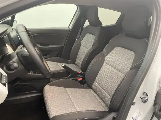 RENAULT CLIO V - voiture d'occasion - Photo 17