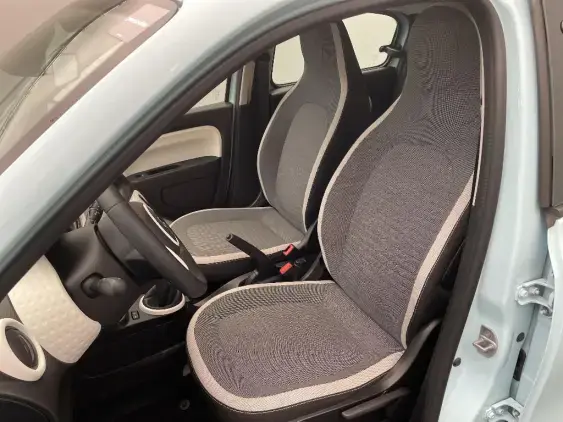 RENAULT TWINGO III - voiture d'occasion - Photo 16