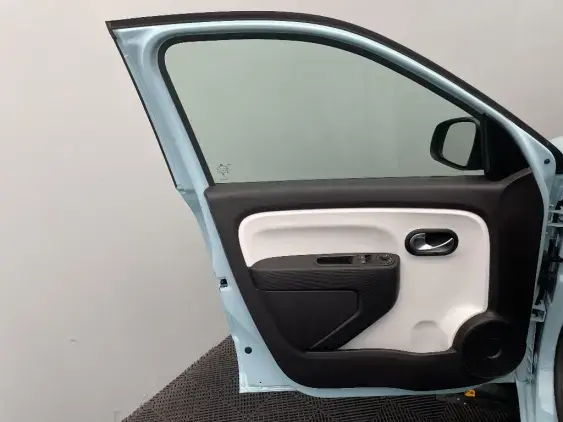RENAULT TWINGO III - voiture d'occasion - Photo 17