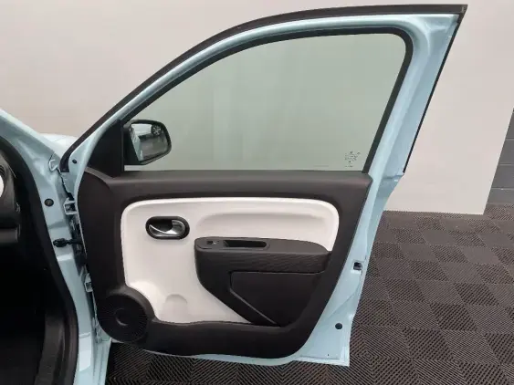 RENAULT TWINGO III - voiture d'occasion - Photo 18