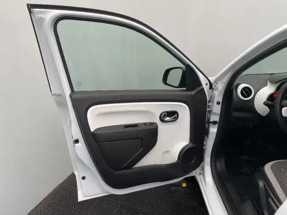 RENAULT TWINGO III - voiture d'occasion - Photo 18