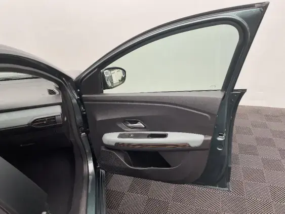 DACIA SANDERO III - voiture d'occasion - Photo 20