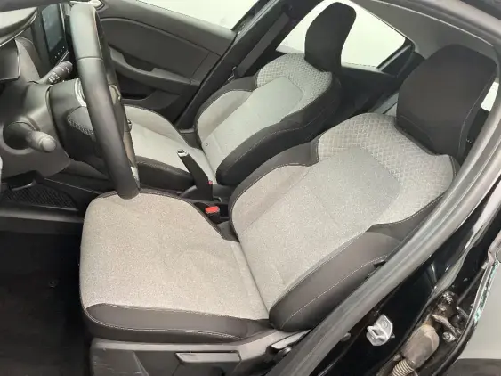 RENAULT CLIO V - voiture d'occasion - Photo 17