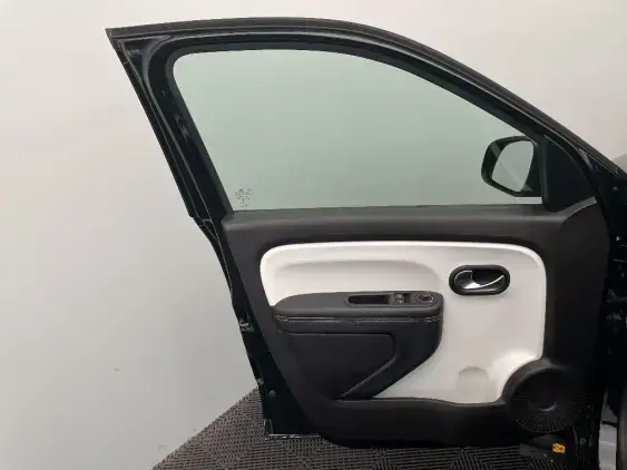 RENAULT TWINGO ELECTRIQUE III - voiture d'occasion - Photo 18